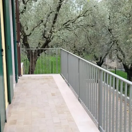 Ca' De L'achille * Torri Del Benaco