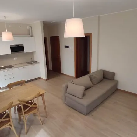 Ca' De L'achille Apartment *