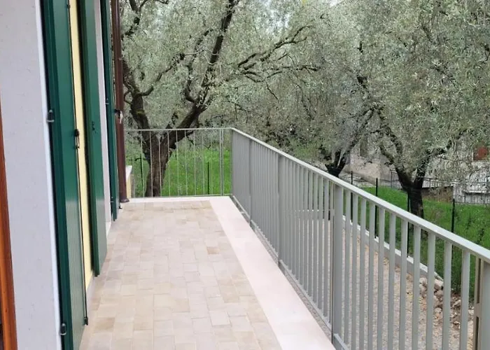 Ca' De L'achille * Torri Del Benaco